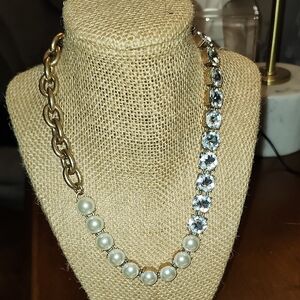 Banana Republic Gold, Crystal, and Pearl Necklace